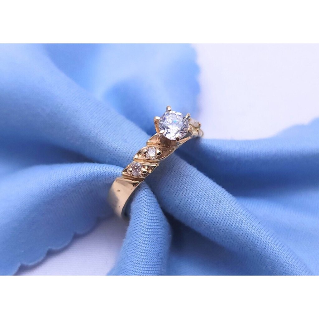 Unique 14k Karat Solid Yellow Gold Designer Ladies Cz Engagement Ring Size 750